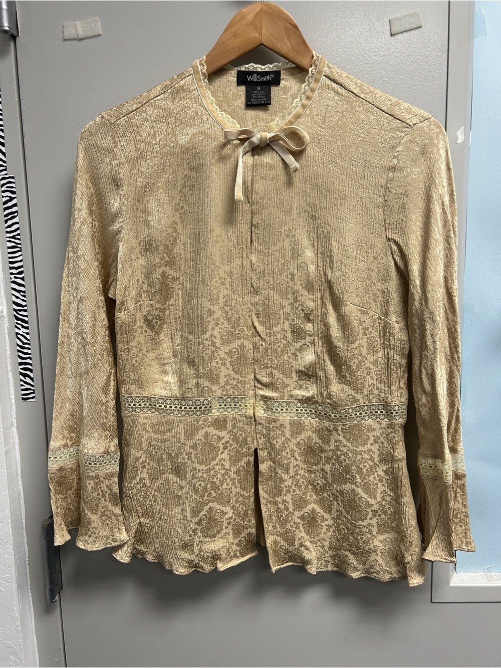 Willi Smith Champagne Lace-Trim Long Sleeve Blouse
